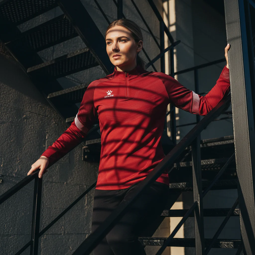 SUDADERA WARRIOR ROJO - Image 4